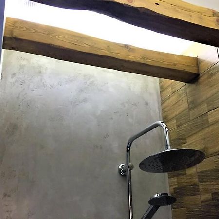 Cosy Industrial Style Little Home Just 5Minutes From Waterfront Thessaloníki Luaran gambar