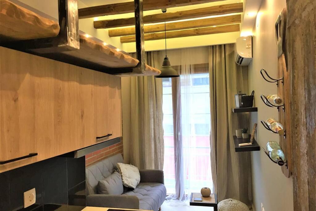 Cosy Industrial Style Little Home Just 5Minutes From Waterfront Thessaloníki Luaran gambar